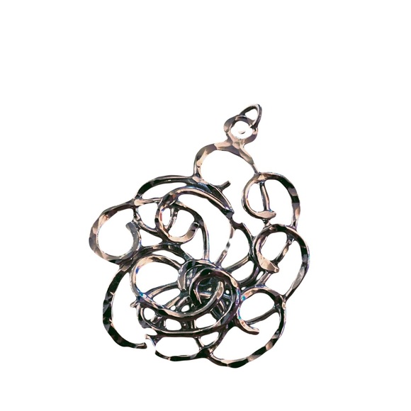 Jewelry - Sterling silver never ending story pendant